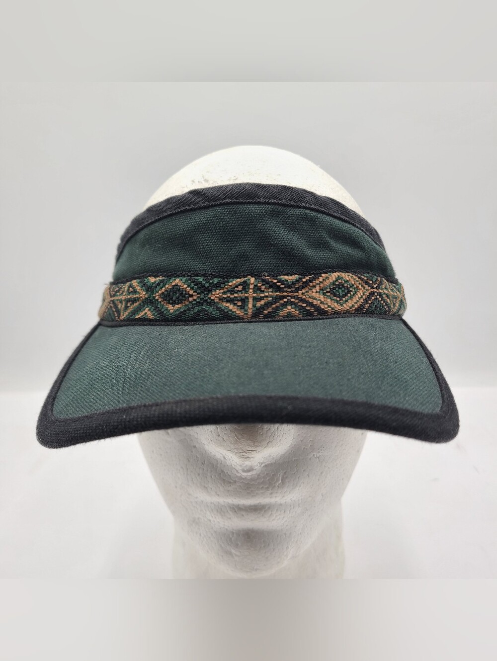 B55 Kavu Visor Adjustable Strap Hat M Southwestern Pattern Made in USA Green